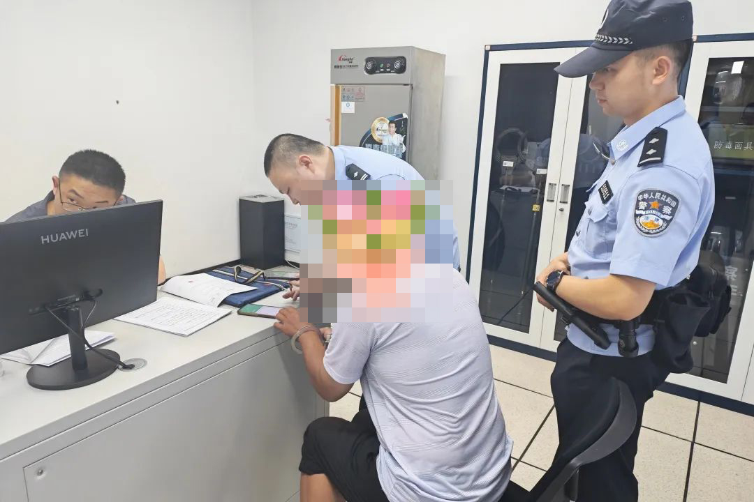 收到申请执行人提供的线索后,万源市人民法院执行局高度重视,组织研判。为防止被执行人再次转移,执行局立即组成行动小组。